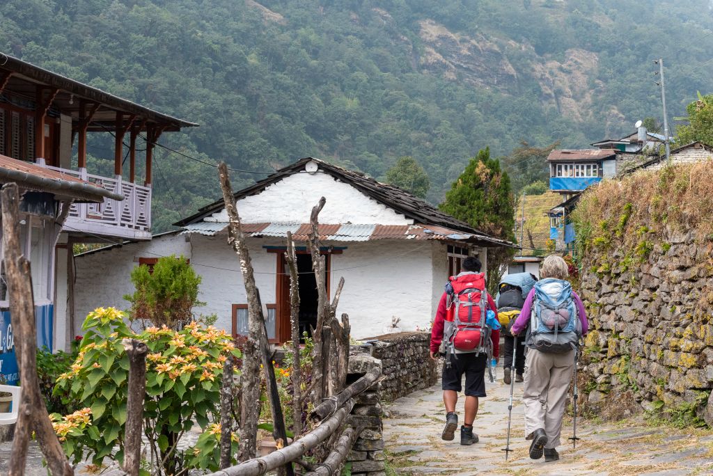 Arrivée dans le village de Tikhedhunga où nous ferons étape